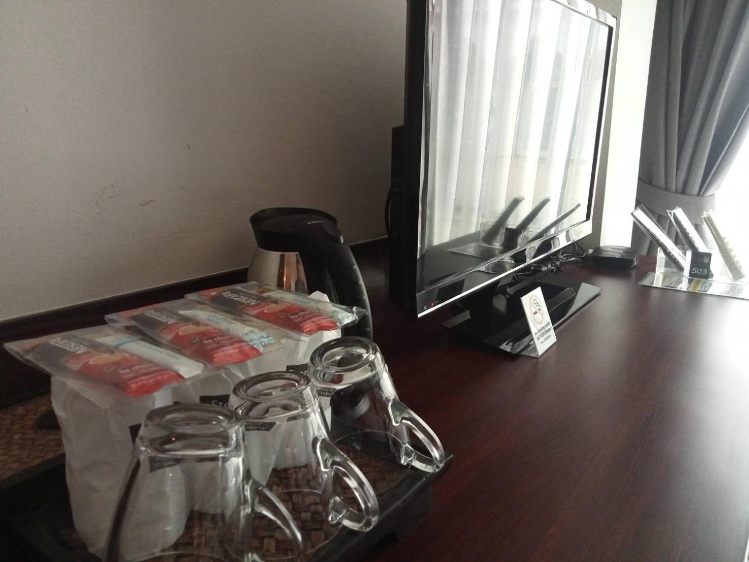 Collection O The Bangkok Airport Link Suite Esterno foto