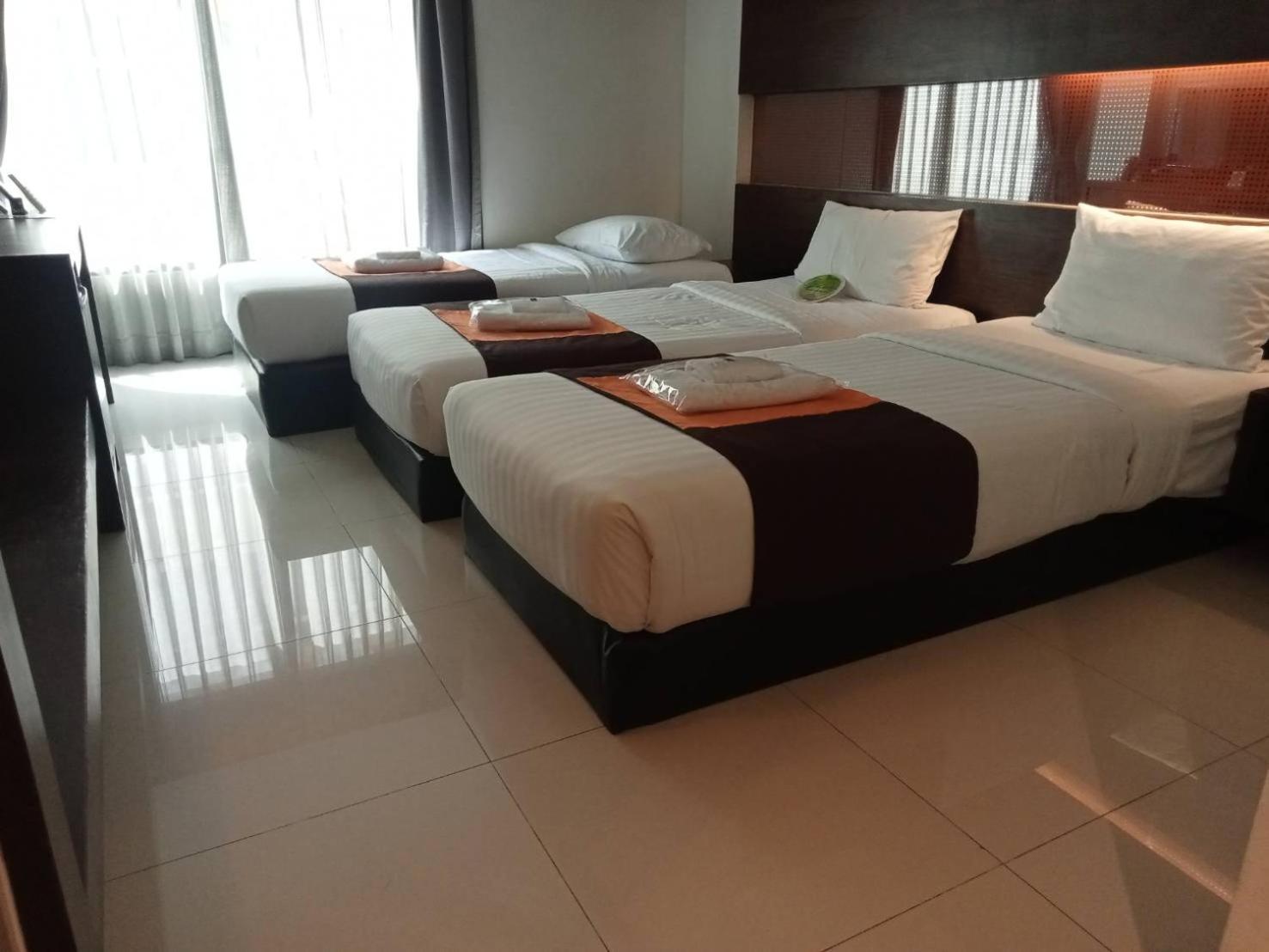Collection O The Bangkok Airport Link Suite Esterno foto