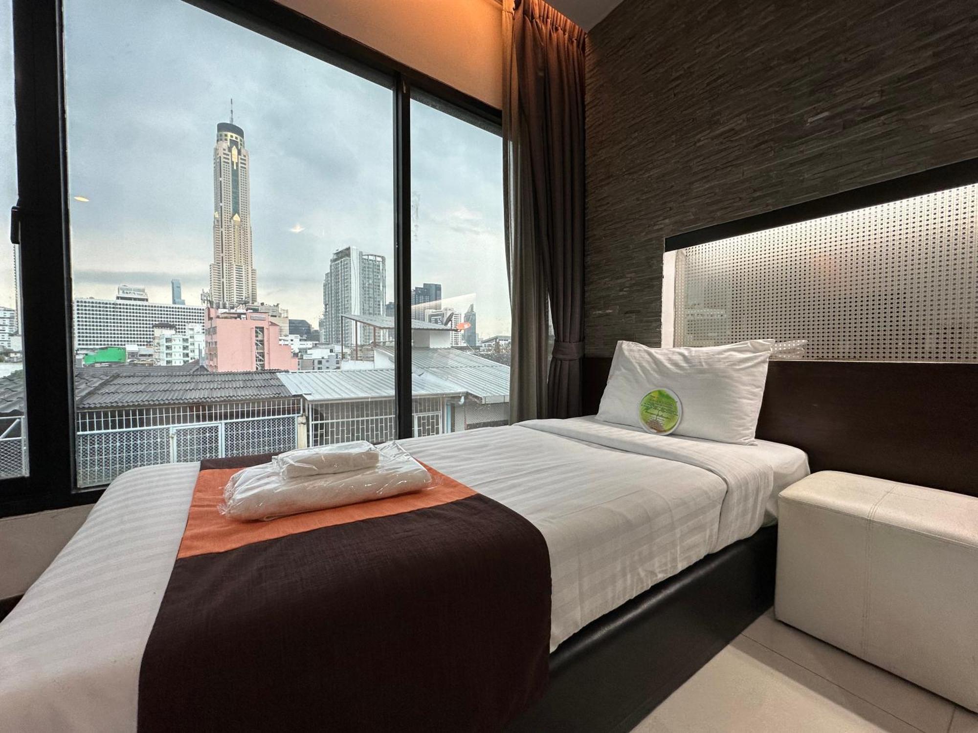 Collection O The Bangkok Airport Link Suite Esterno foto