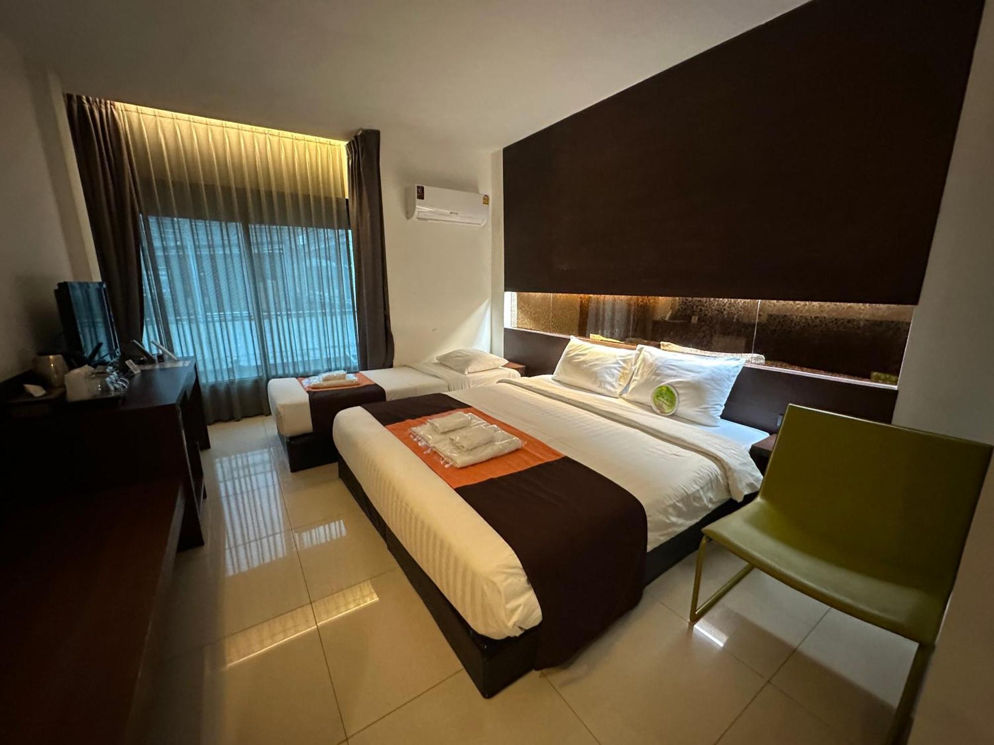Collection O The Bangkok Airport Link Suite Esterno foto