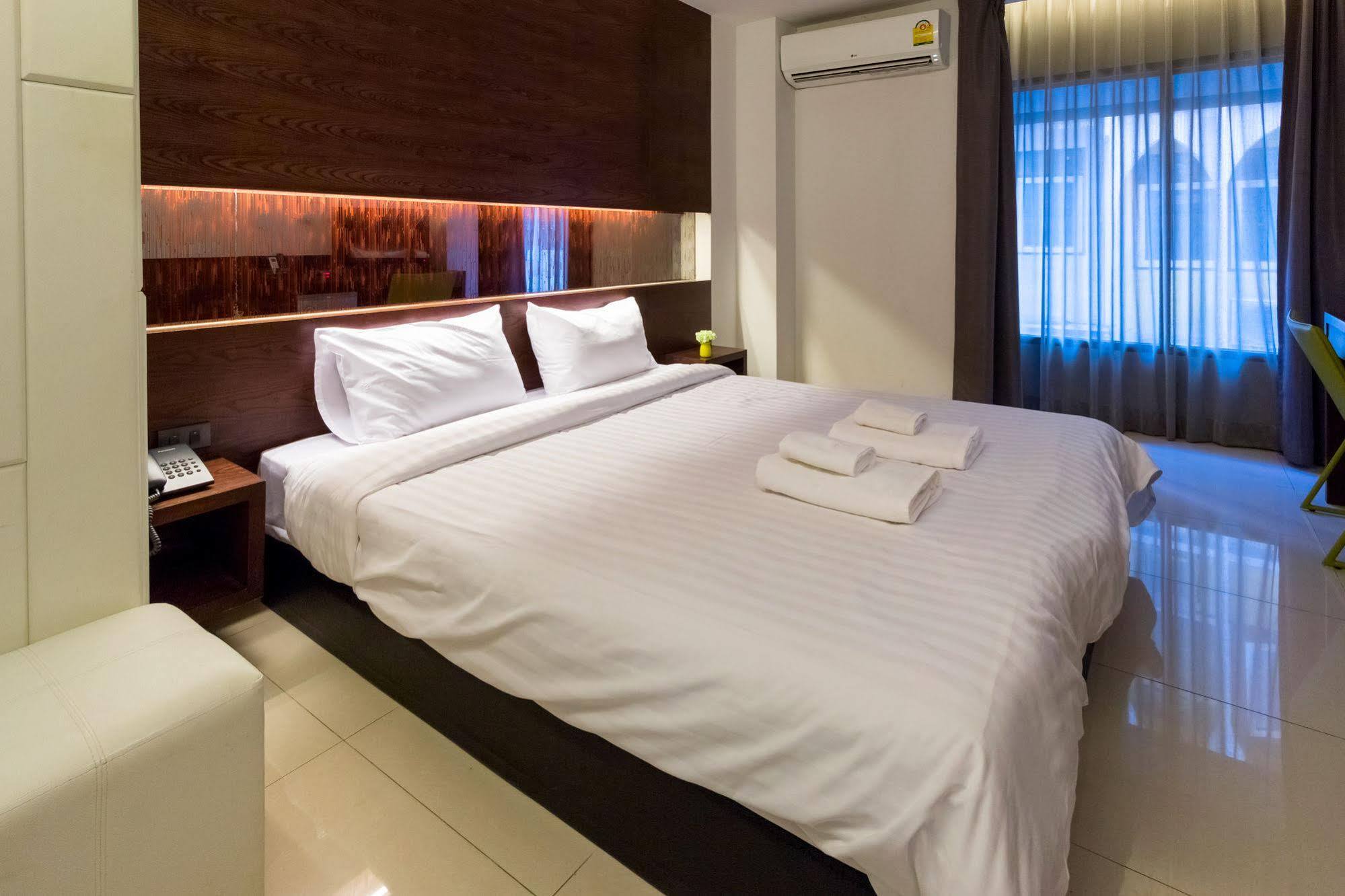 Collection O The Bangkok Airport Link Suite Esterno foto